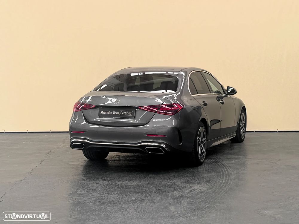 Mercedes-Benz C 300 de AMG Line - 3