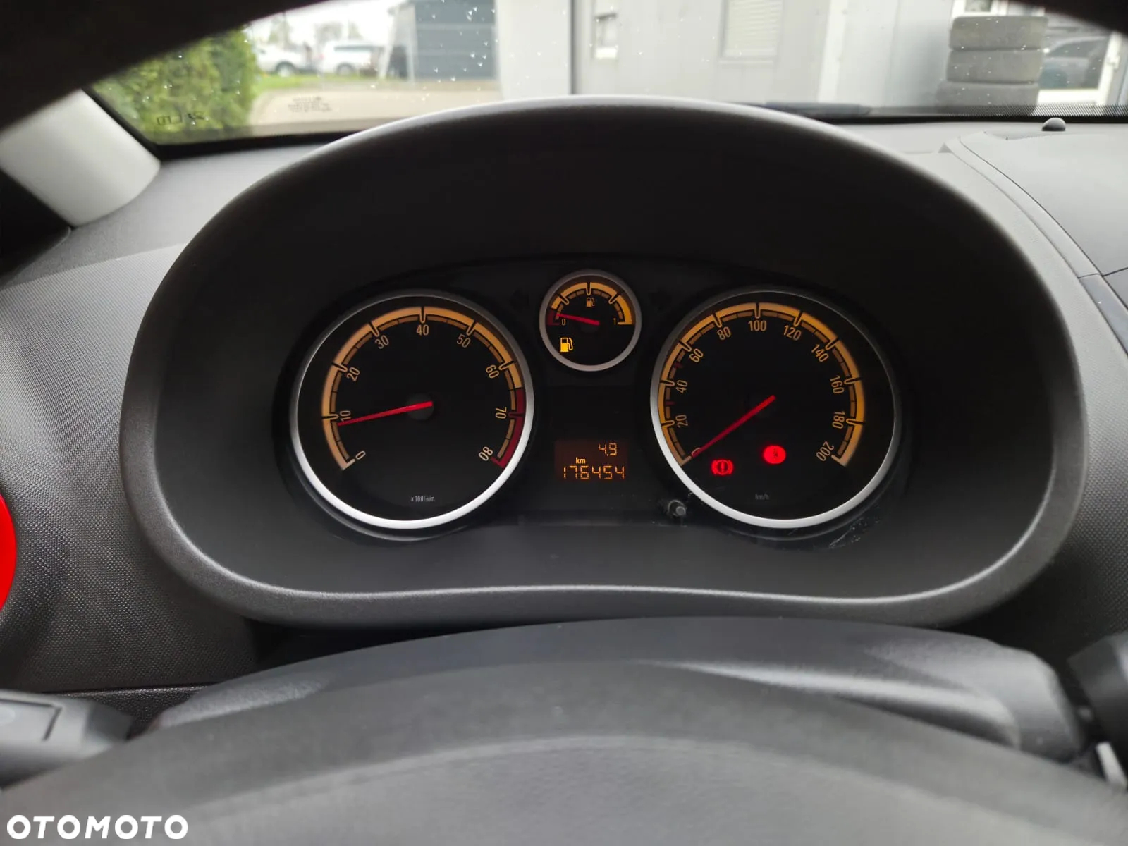 Opel Corsa 1.4 16V Color Race - 27