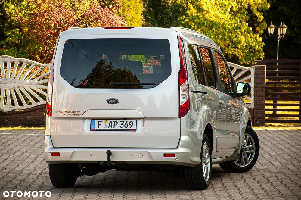 Ford Tourneo Connect 1.5 TDCi Start-Stop Titanium - 30