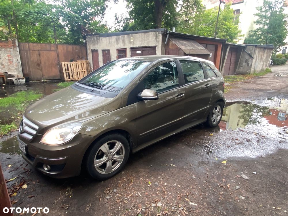 Mercedes-Benz Klasa B 180 CDI - 2