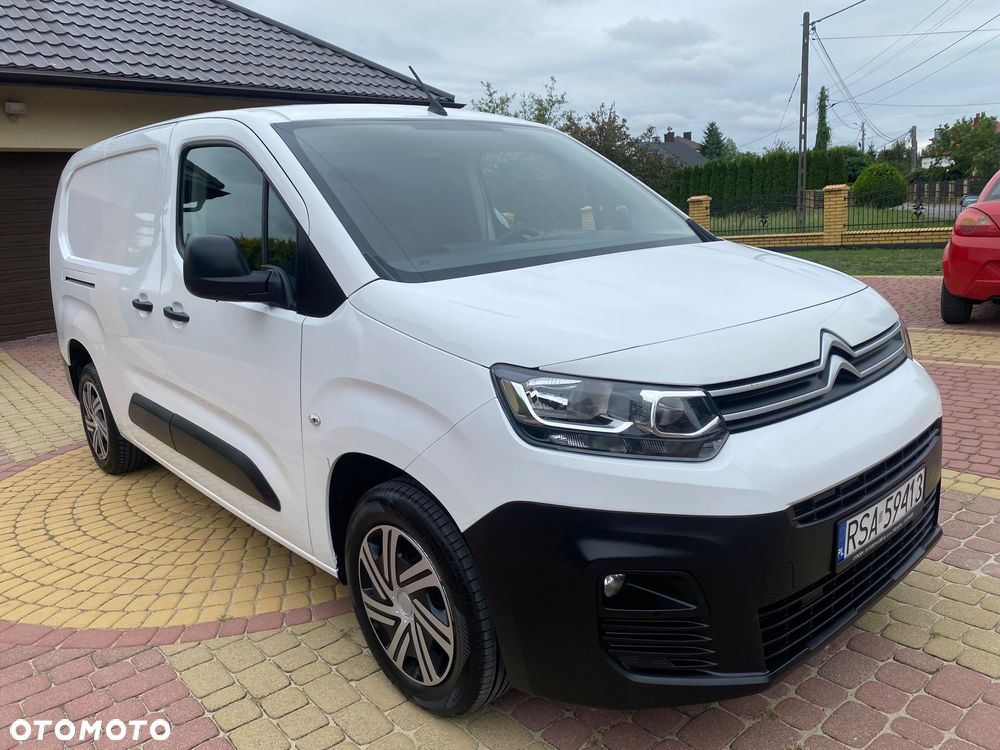 Citroën BERLINGO 1.6 HDI, MAX długi, 3-osobowy, klimatyzacja, zakupiony w salonie w Rzeszowie - 4