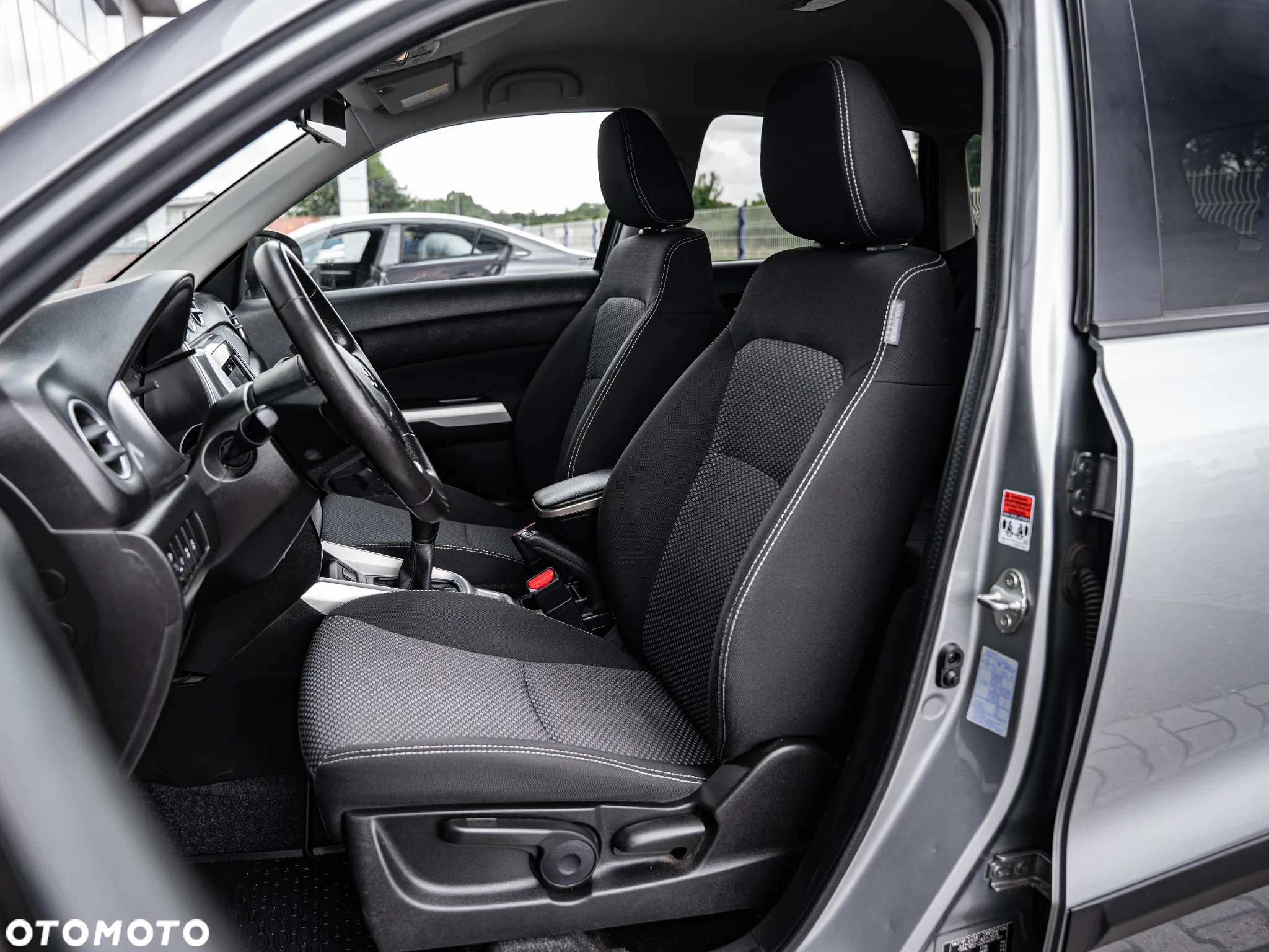 Suzuki Vitara 1.6 Comfort 2WD - 22