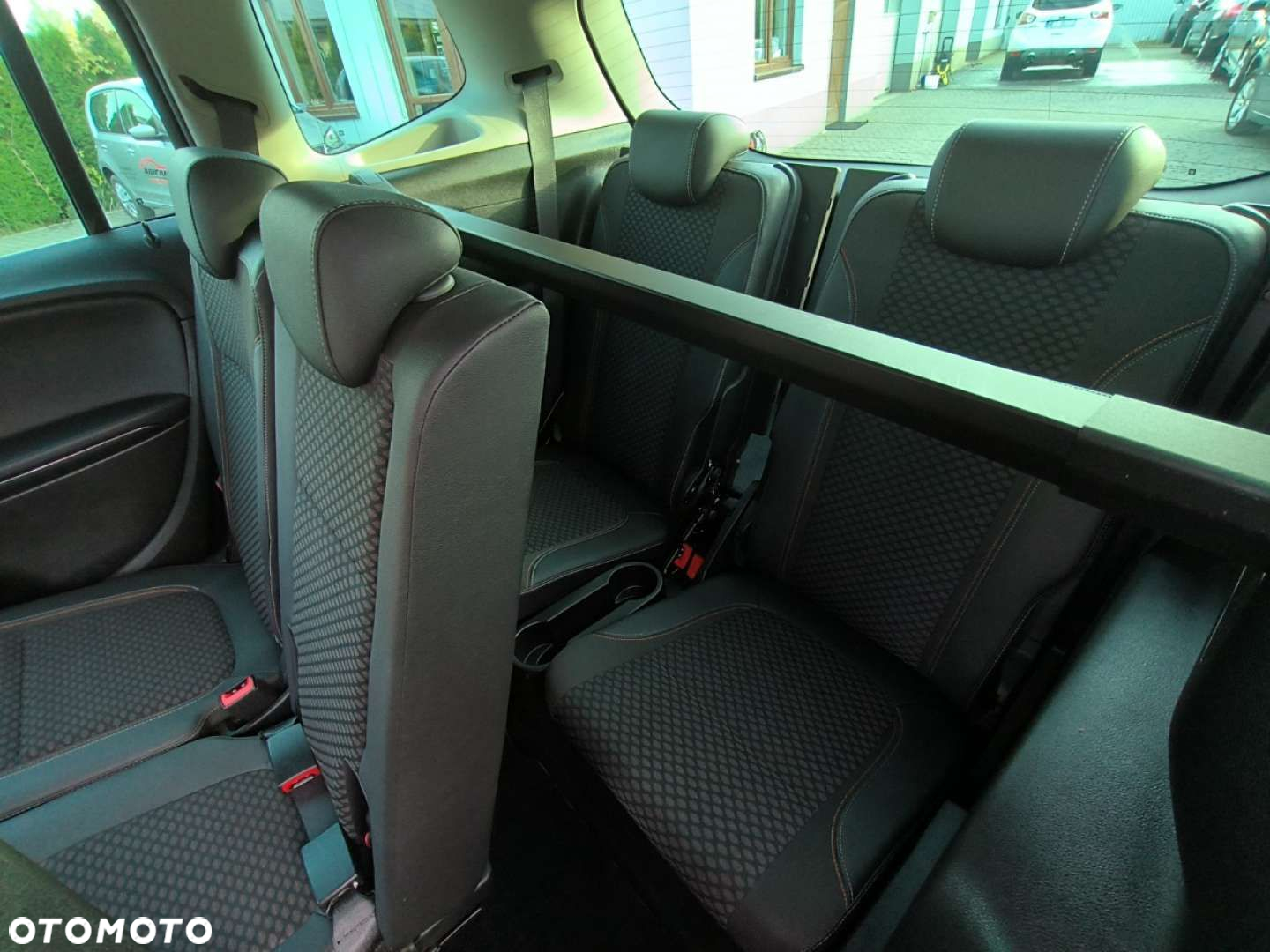 Opel Zafira - 16
