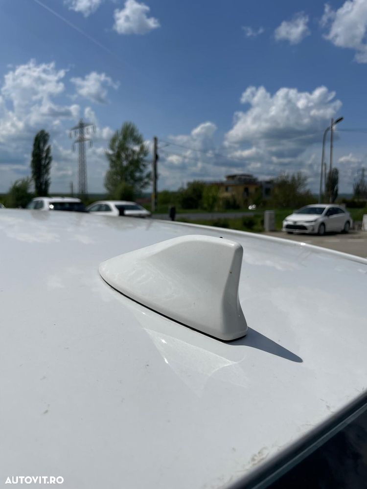 Toyota Corolla 1.8 HSD Eco - 28