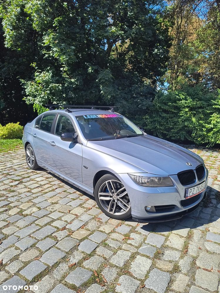 BMW Seria 3 325i - 1