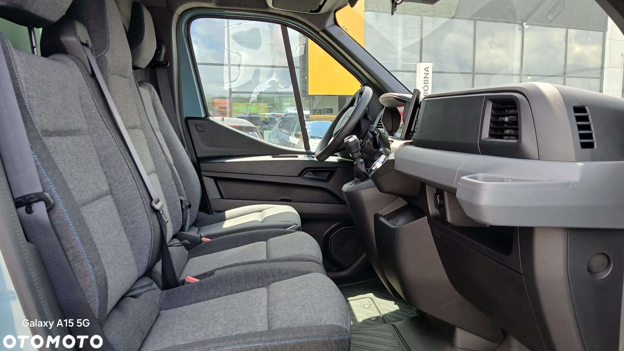 Renault L3 Kontener + Winda + Kabina - 11