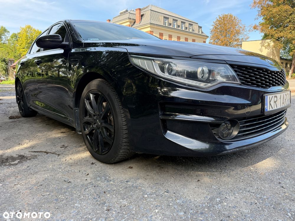Kia Optima 2.0 M - 13