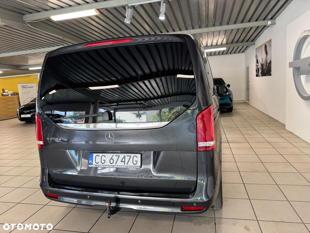 Mercedes-Benz Klasa V 250 d kompakt 9G-TRONIC - 7