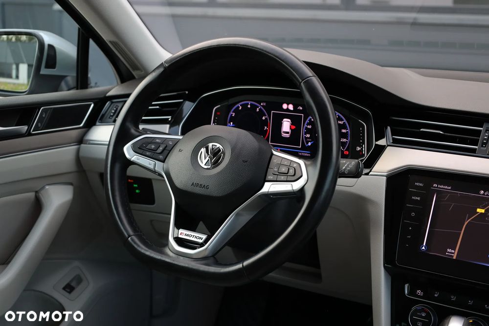 Volkswagen Passat 2.0 TSI 4Mot Elegance DSG - 28