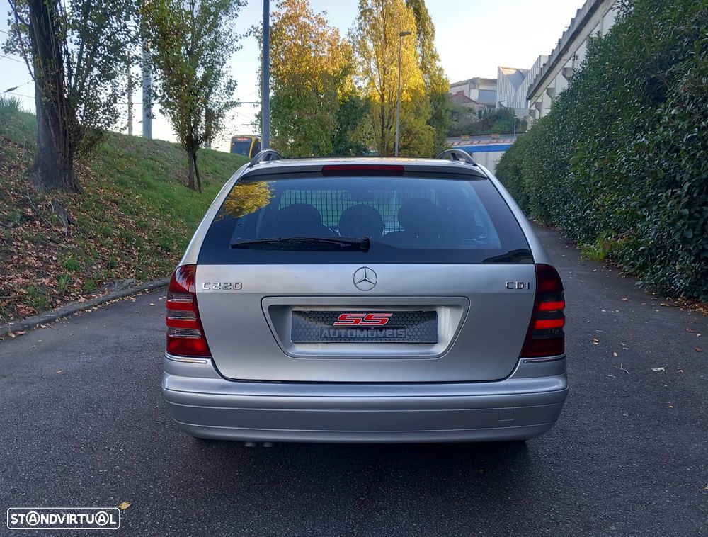 Mercedes-Benz C 220 CDi Avantgarde Aut. - 29