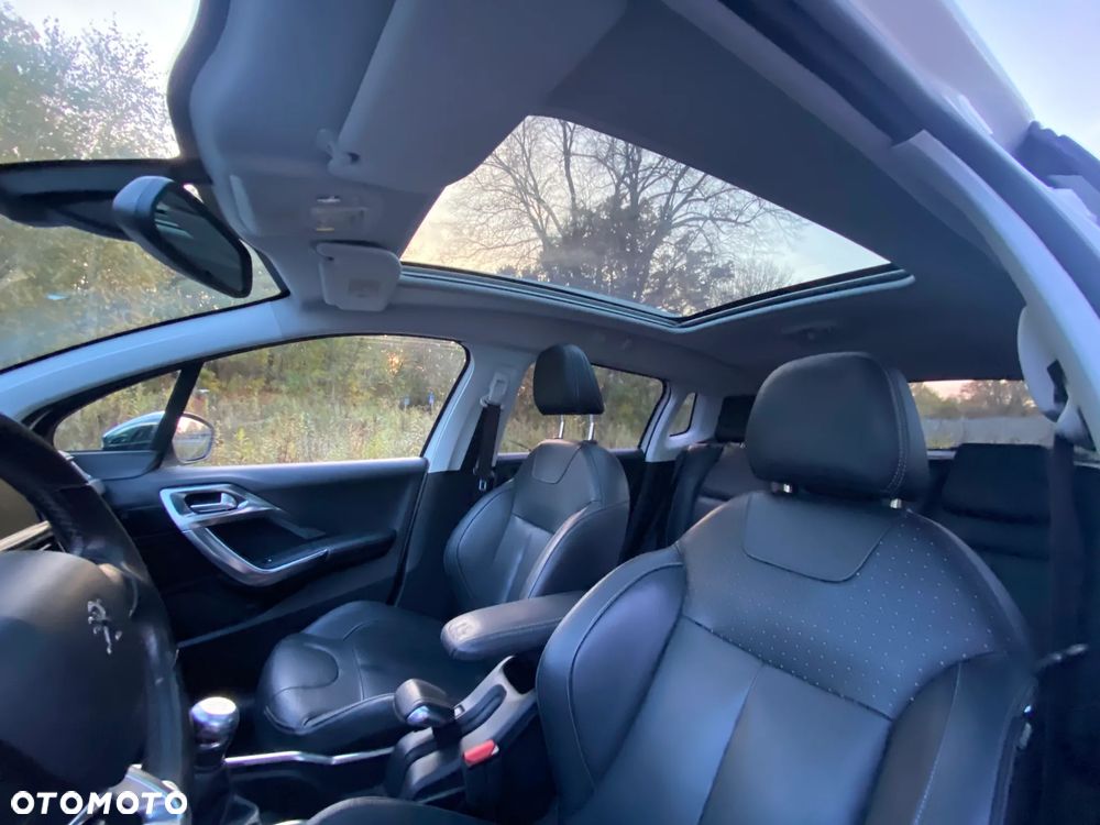 Peugeot 2008 120 VTI Business-Line - 11