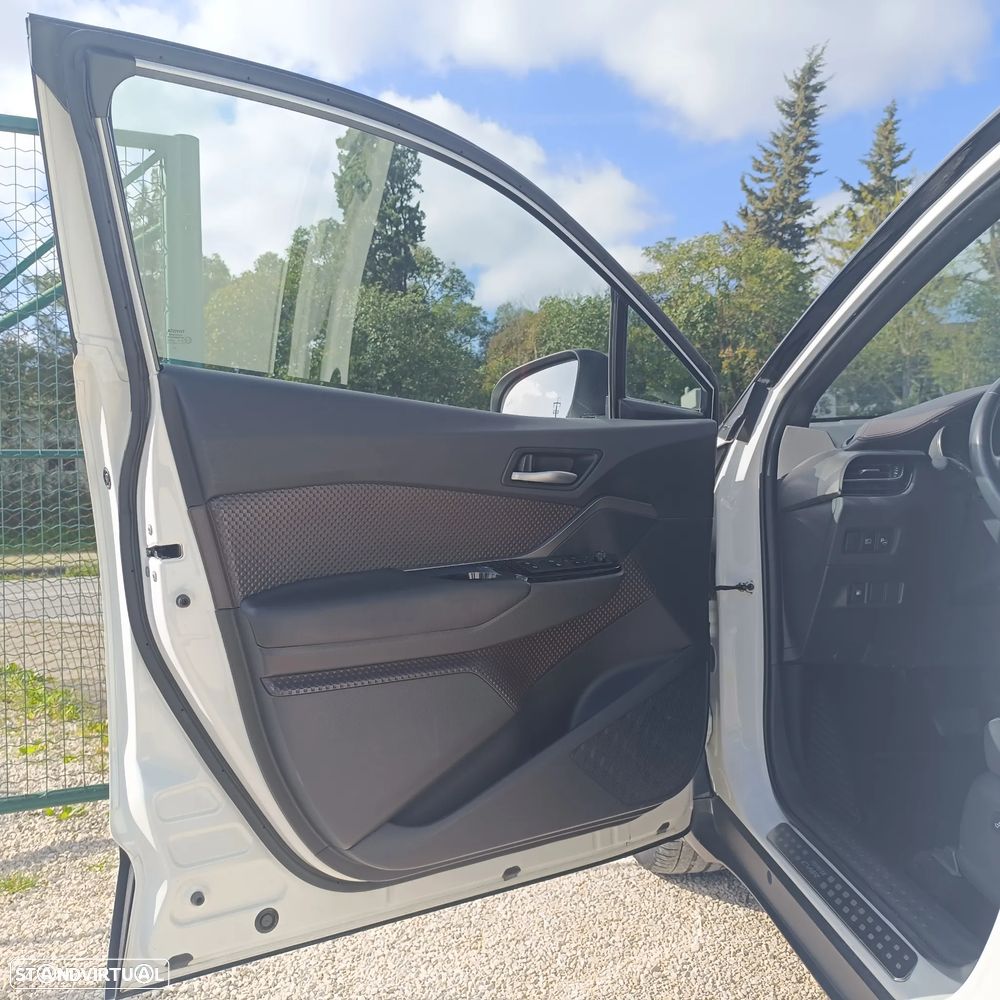 Toyota C-HR 1.8 Hybrid Exclusive+P.Luxury - 14