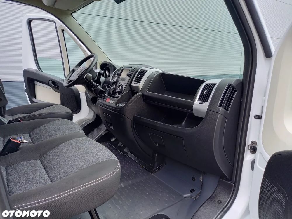 Fiat Ducato 2.3 - 8