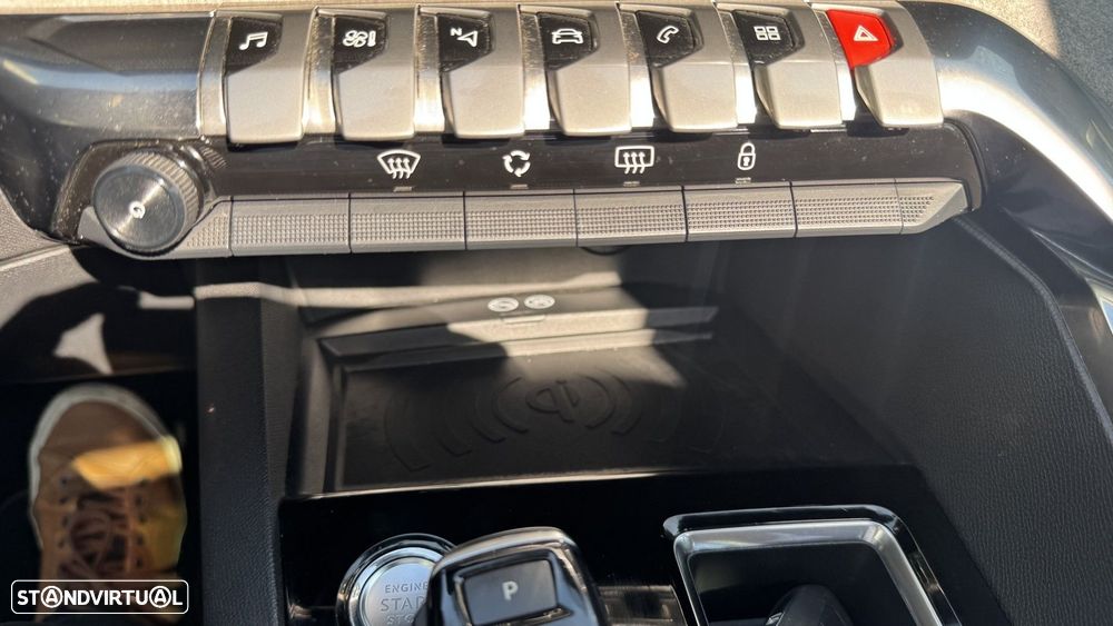 Peugeot 3008 1.2 PureTech GT EAT8 - 24