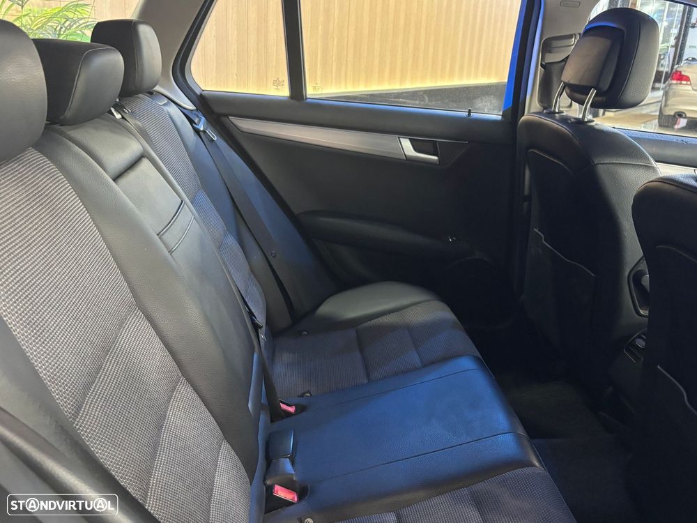 Mercedes-Benz C 220 d Avantgarde - 19