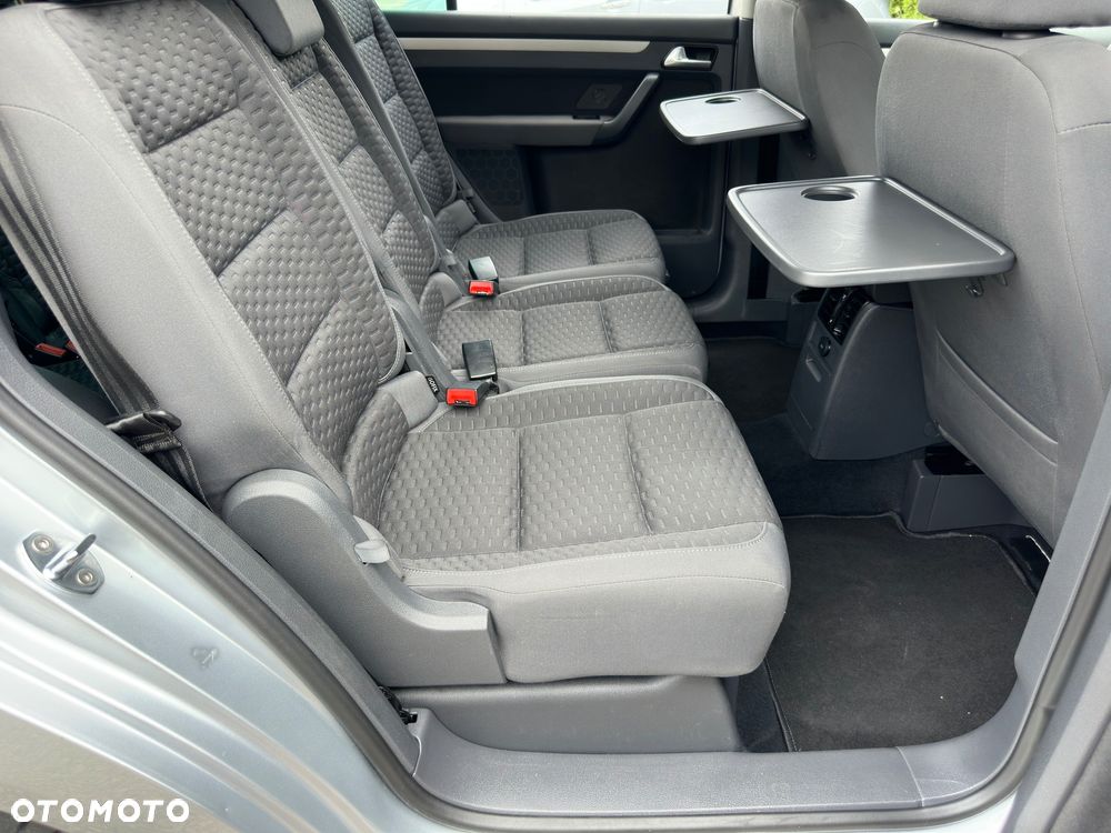 Volkswagen Touran 1.6 Trendline - 9