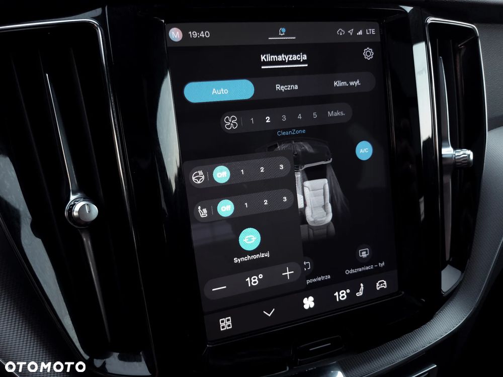 Volvo XC 60 B4 D Geartronic RDesign - 29