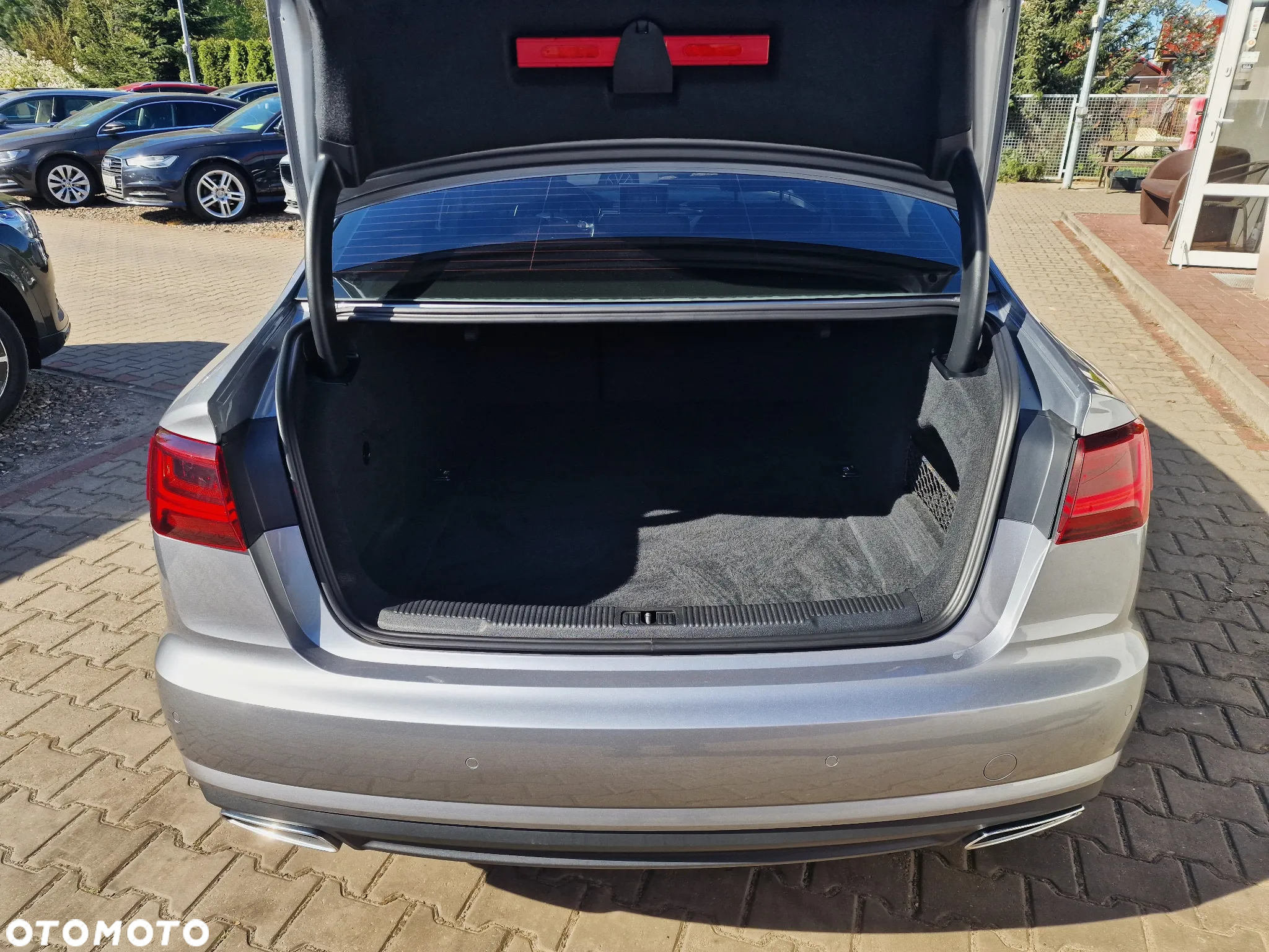 Audi A6 2.0 TDI Ultra DPF S tronic - 15