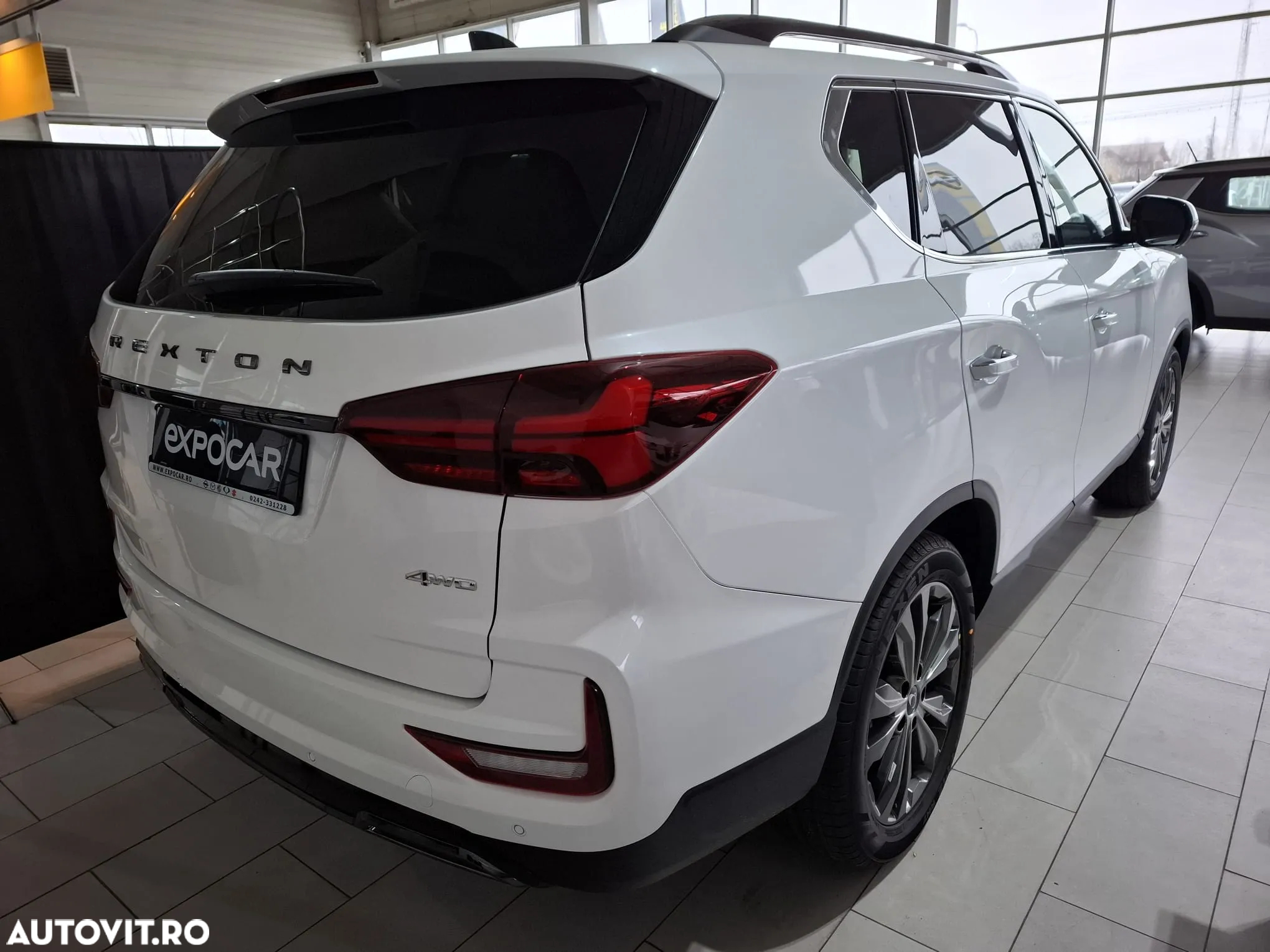 SsangYong REXTON G4 2.2 e-XDI 4WD Black Edition - 4