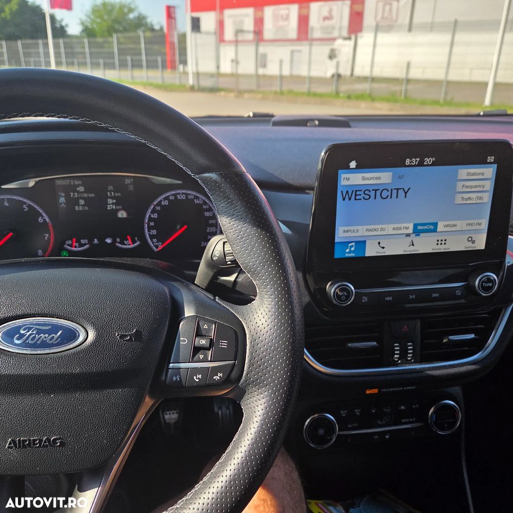 Ford Fiesta - 9