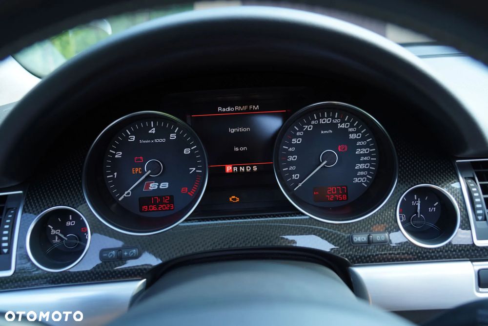Audi S8 5.2 FSI Quattro - 17