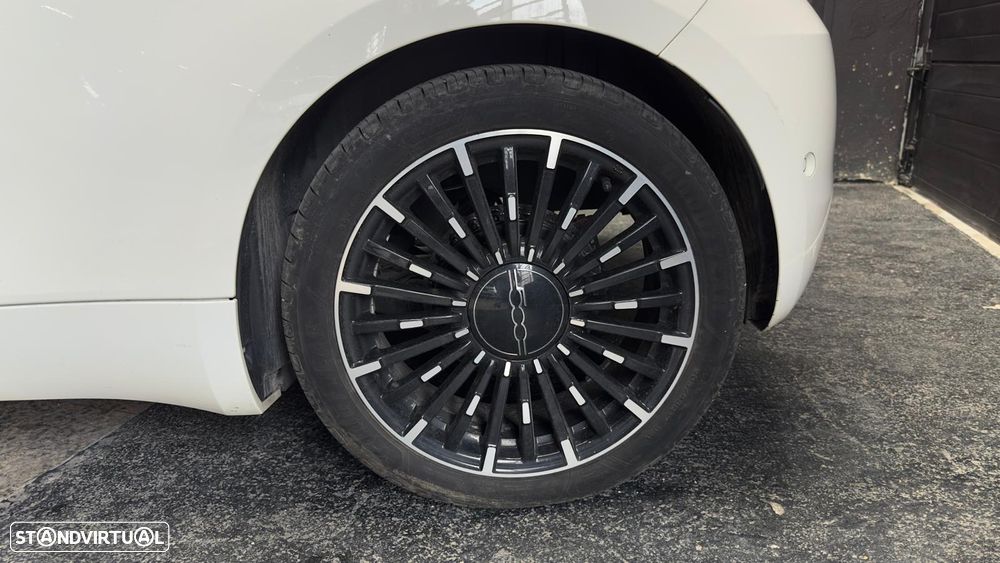 Fiat 500e La Prima - 8