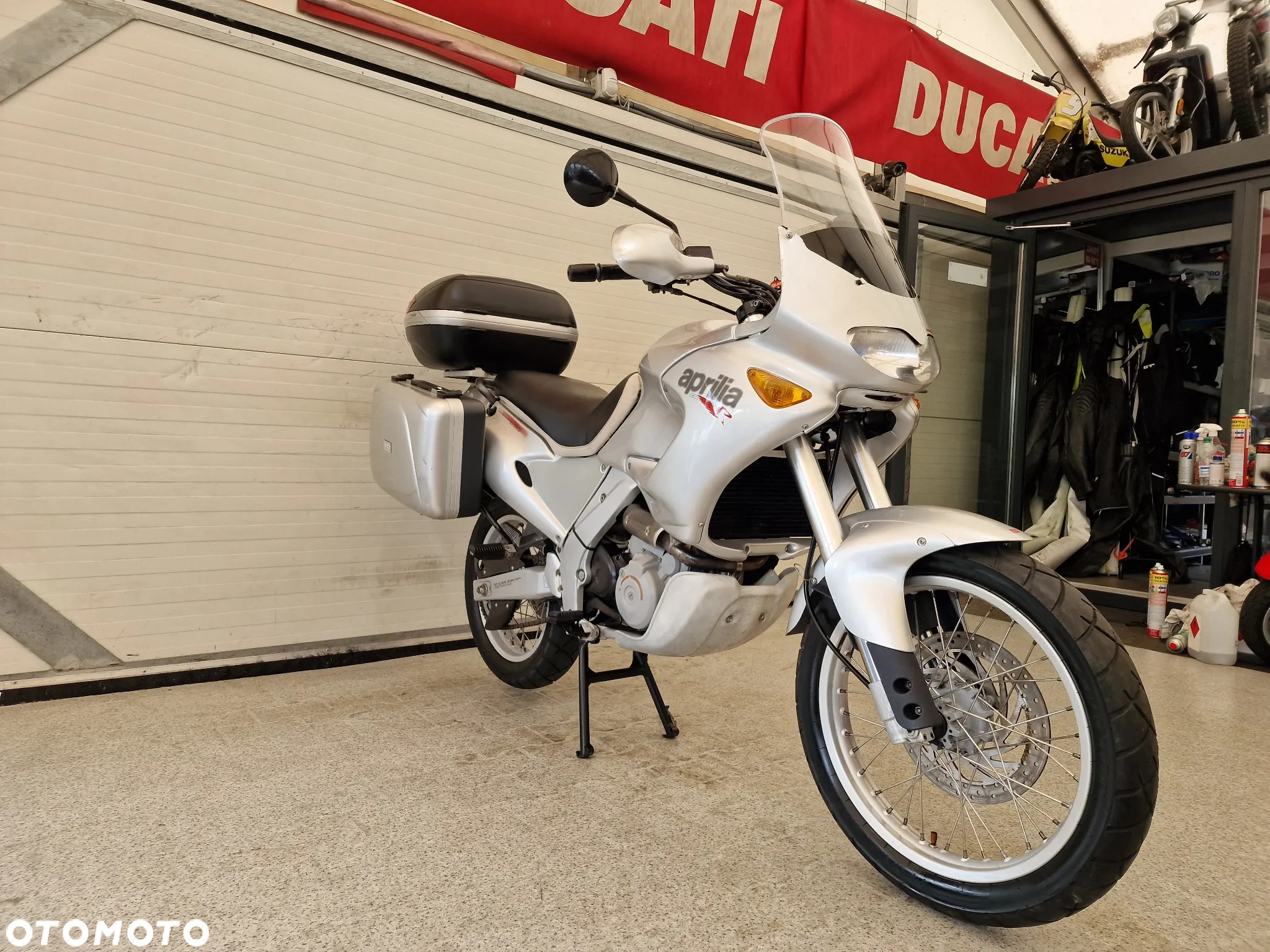 Aprilia Pegaso - 10