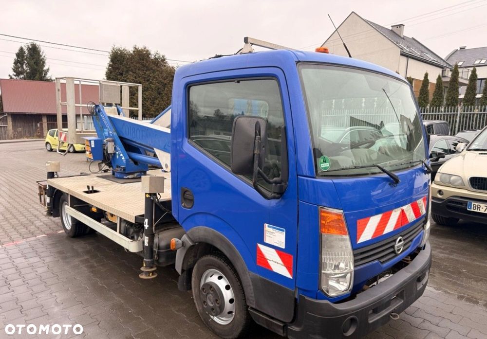 Nissan Nissan podnośnik koszowy zwyżka Multitel MX 170 - 2