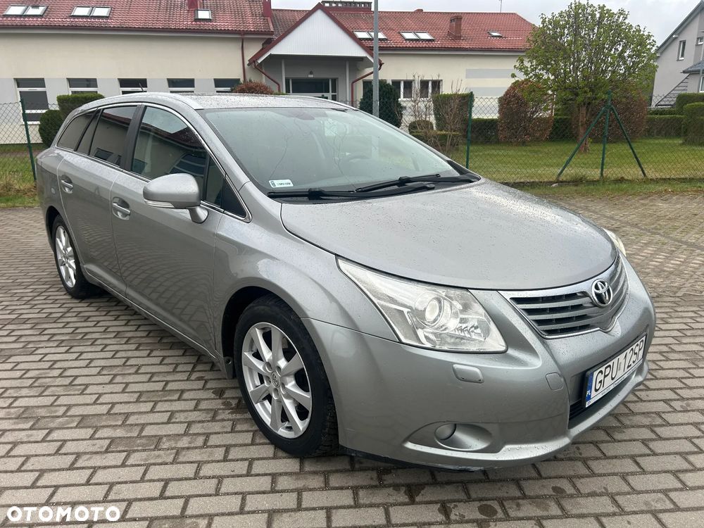 Toyota Avensis - 3