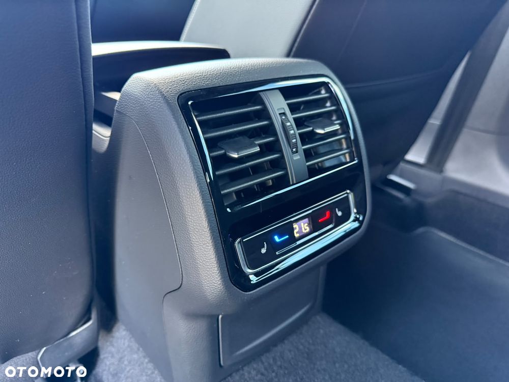Volkswagen Arteon 2.0 TSI R-Line DSG - 13