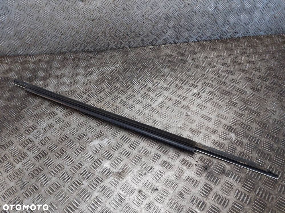 LISTWA ZGARNIAJĄCA DRZWI LEWY PRZÓD AUDI A4 B8 8K0853283J - 5