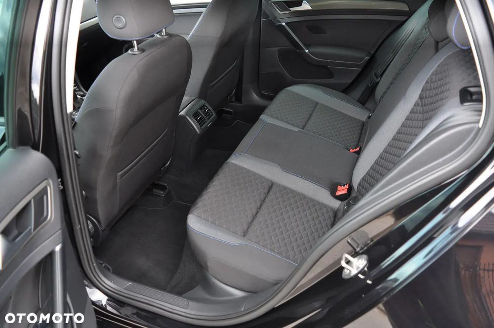 Volkswagen Golf 1.6 TDI Join - 22