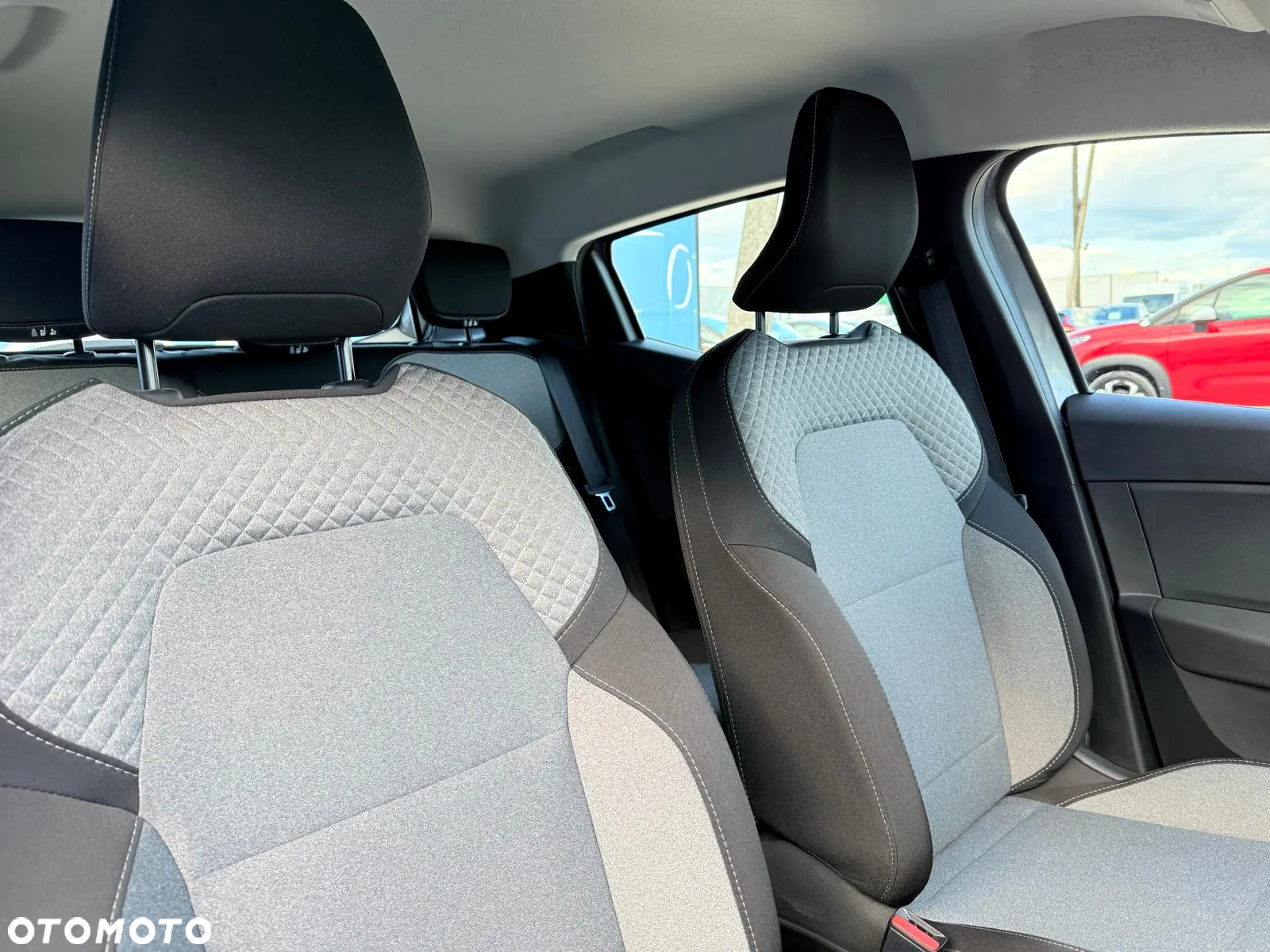 Renault Clio TCe 90 EQUILIBRE - 17