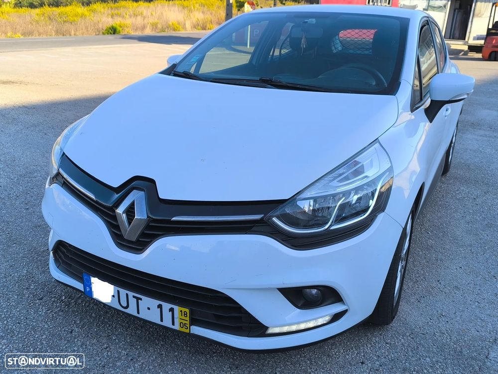 Renault Clio - 2