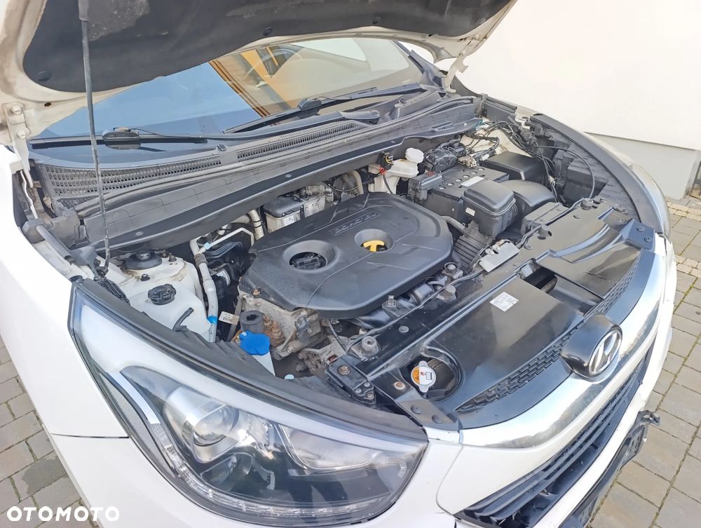 Hyundai ix35 2.0 GDI Premium 2WD - 21