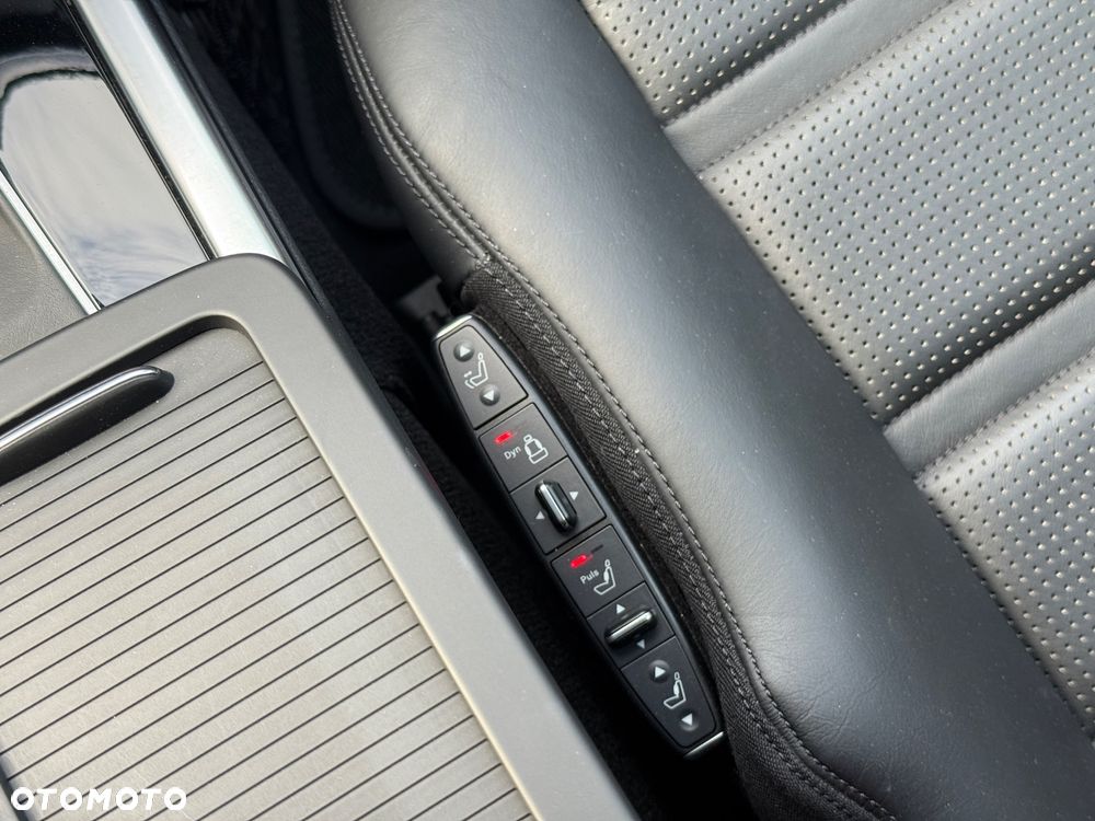 Mercedes-Benz Klasa E 63 AMG 4Matic AMG Speedshift MCT - 23