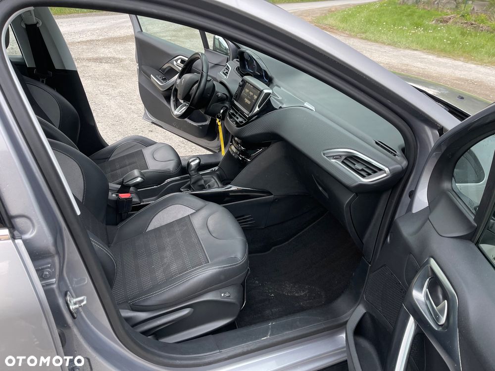 Peugeot 2008 PureTech 110 Stop&Start Active - 14