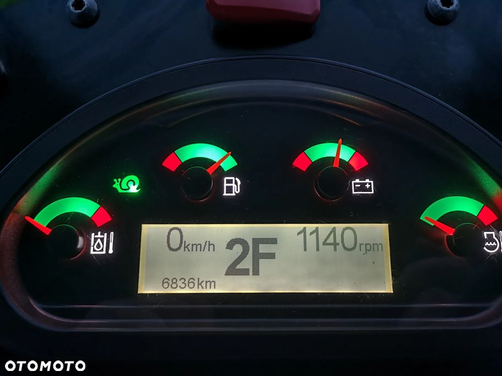 Caterpillar 906M - 9