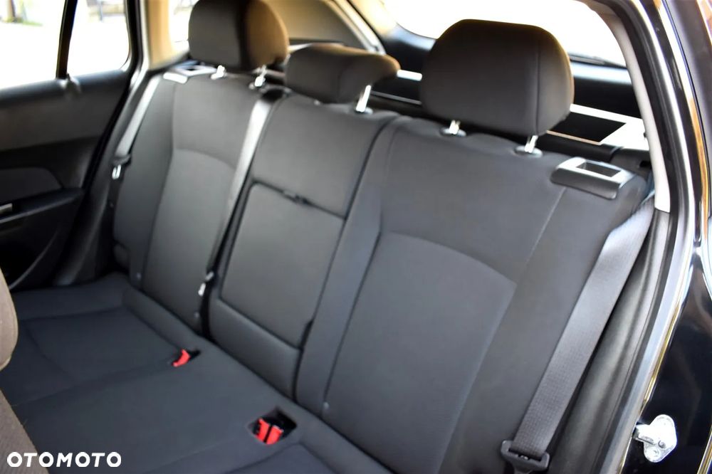 Chevrolet Cruze Station Wagon 1.6 LT - 21