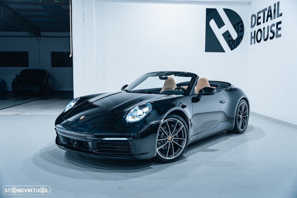 Porsche 911 (992) - 2