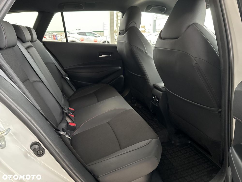Toyota Corolla 2.0 Hybrid GR Sport Dynamic - 10