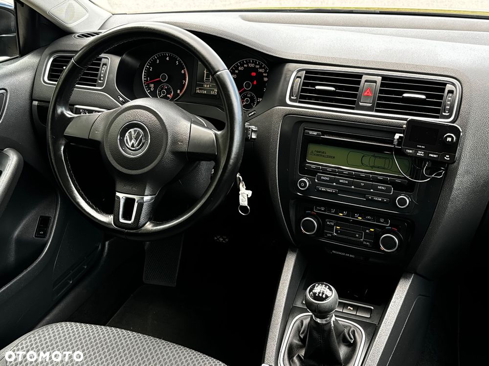 Volkswagen Jetta 1.4 TSI Highline - 11
