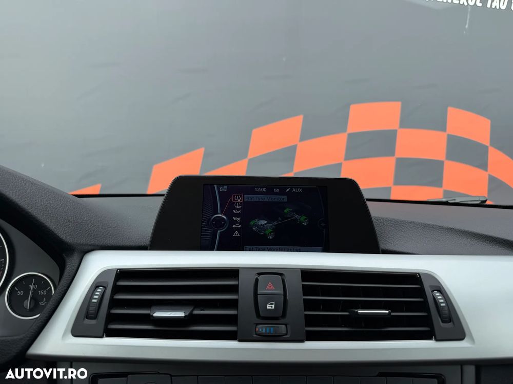 BMW Seria 3 320d Efficient Dynamics Edition Blue Perf. - 19