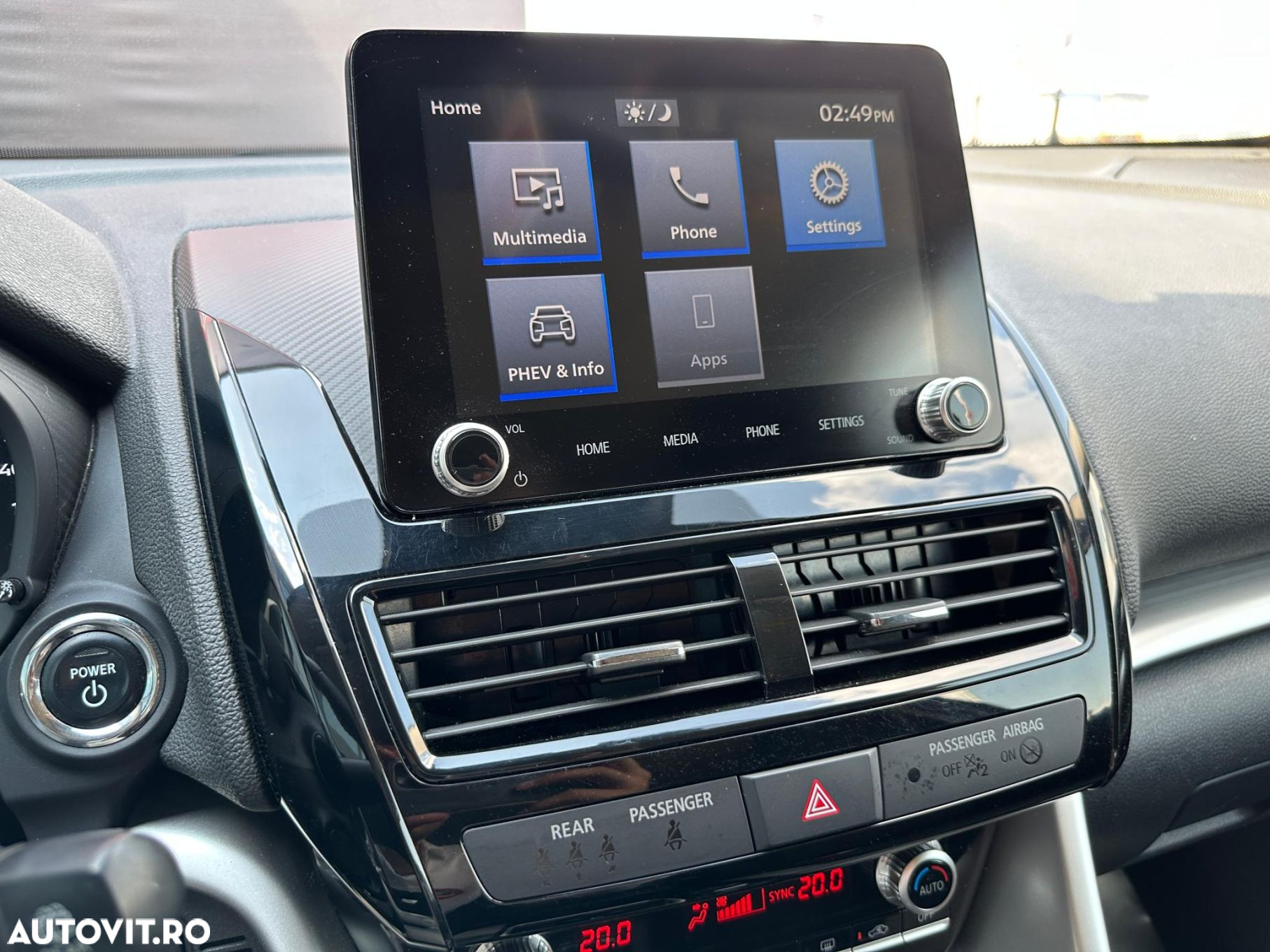 Mitsubishi Eclipse-Cross - 15