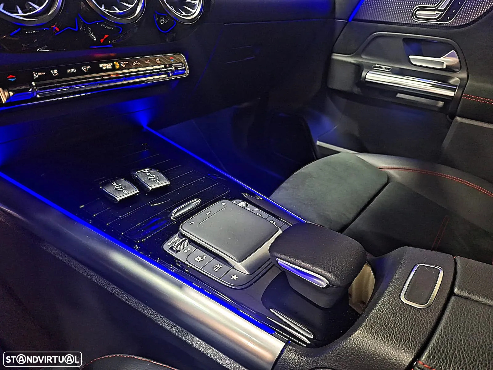 Mercedes-Benz EQA 300 4Matic AMG Line - 17