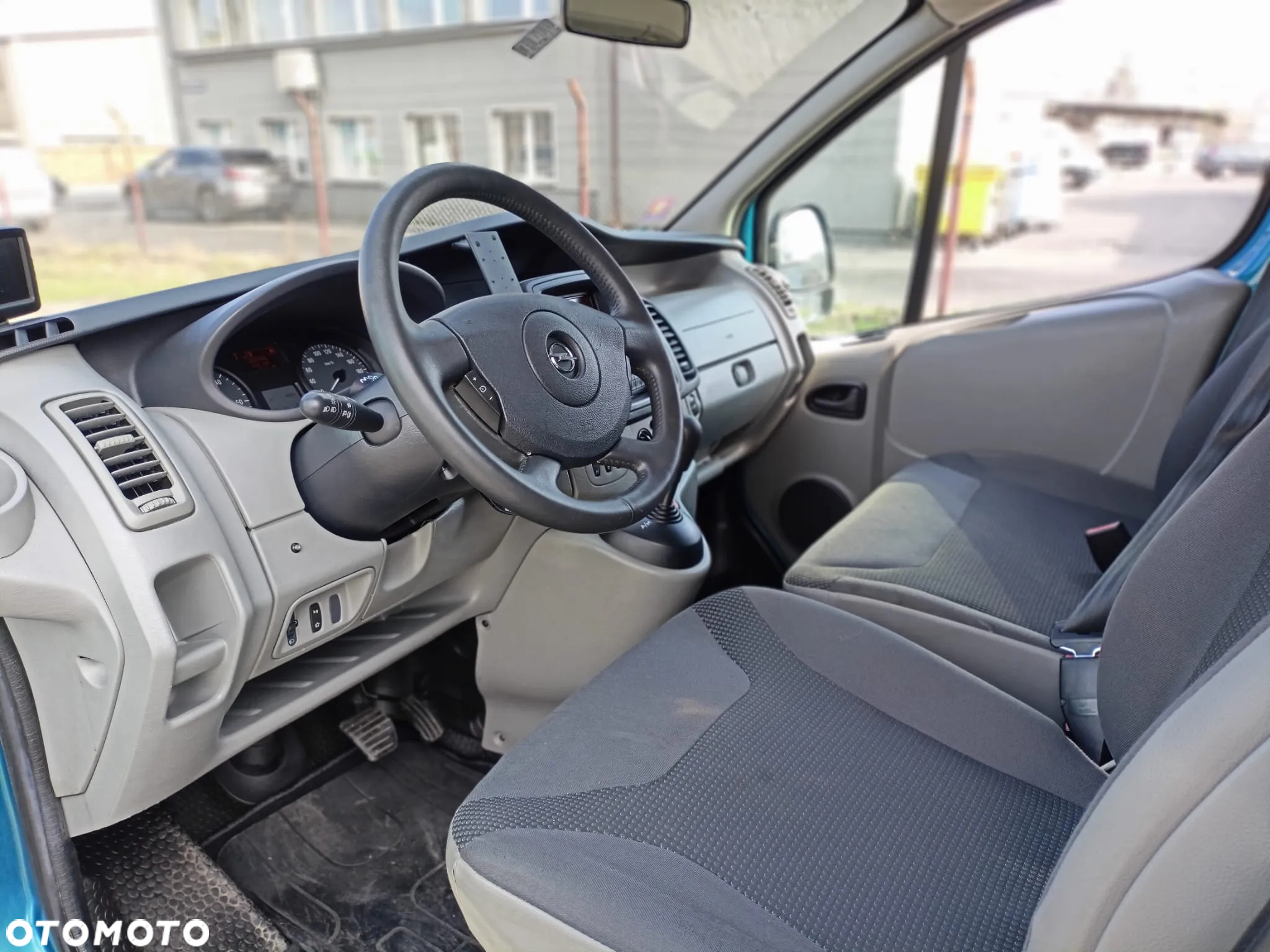 Opel Vivaro L2H1 2.9t MTA - 13