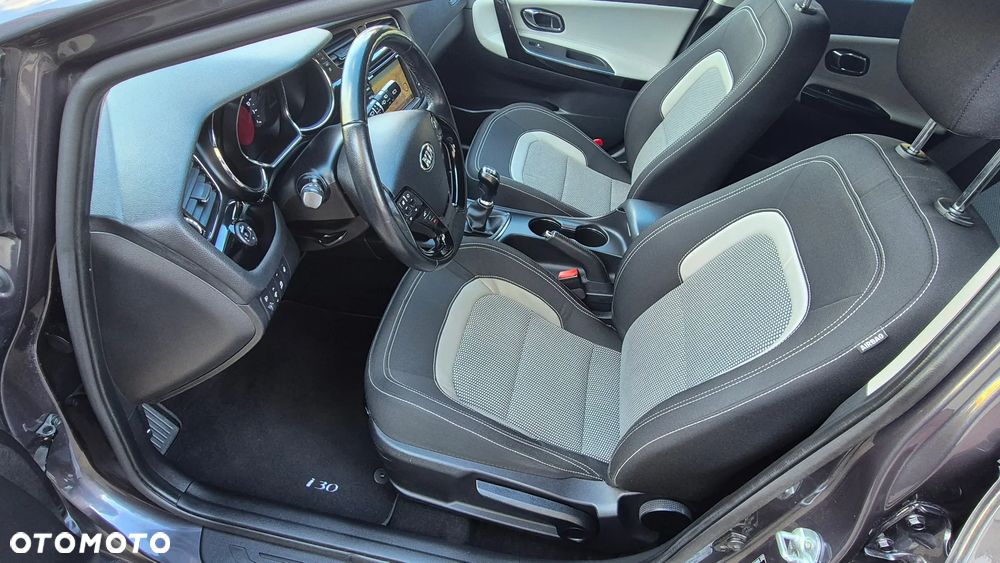 Kia Ceed 1.4 Business Line - 19