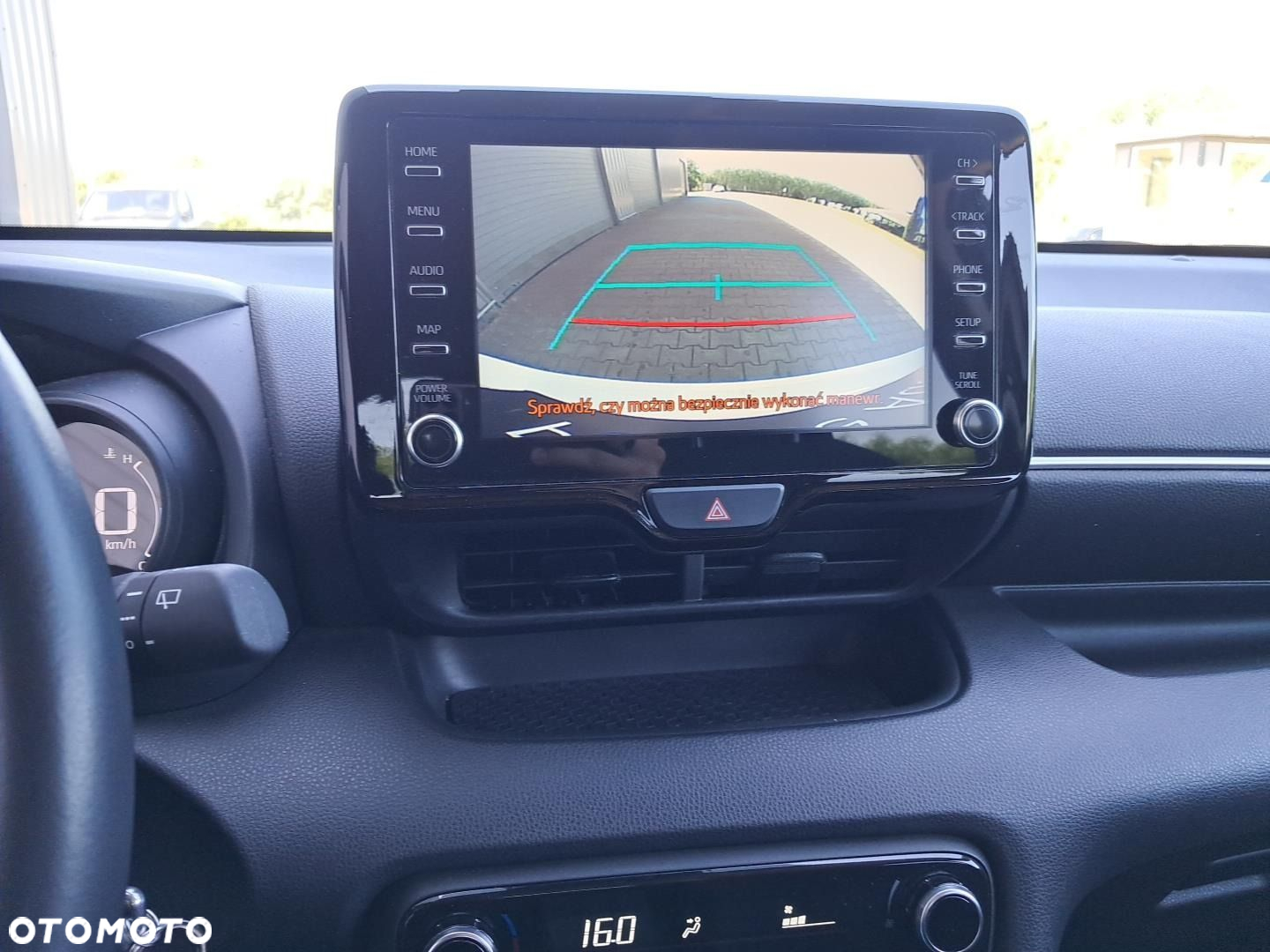 Toyota Yaris - 9