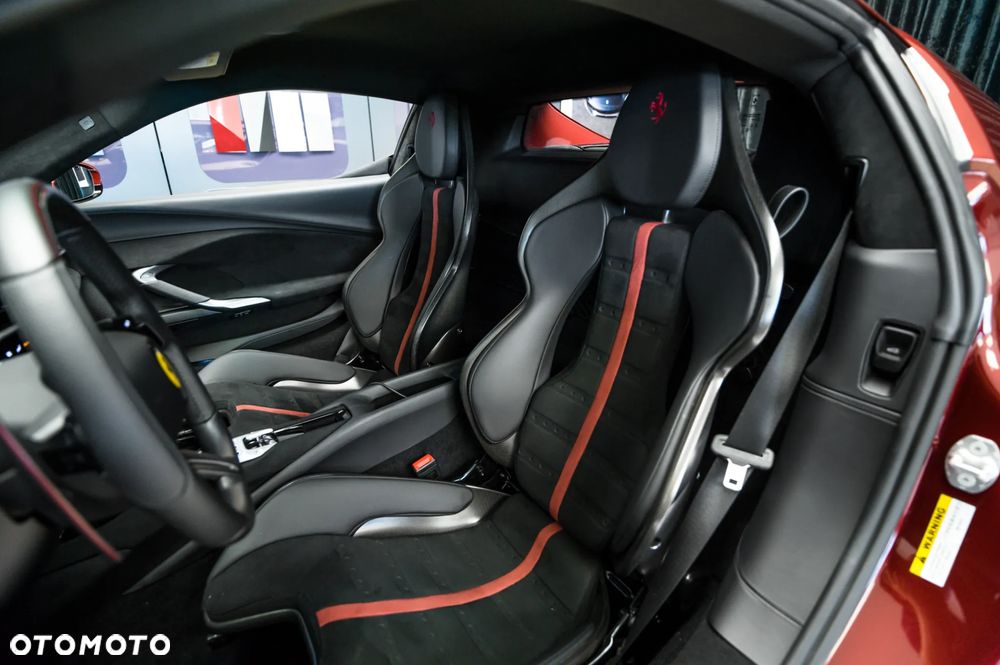 Ferrari 296 GTB - 10