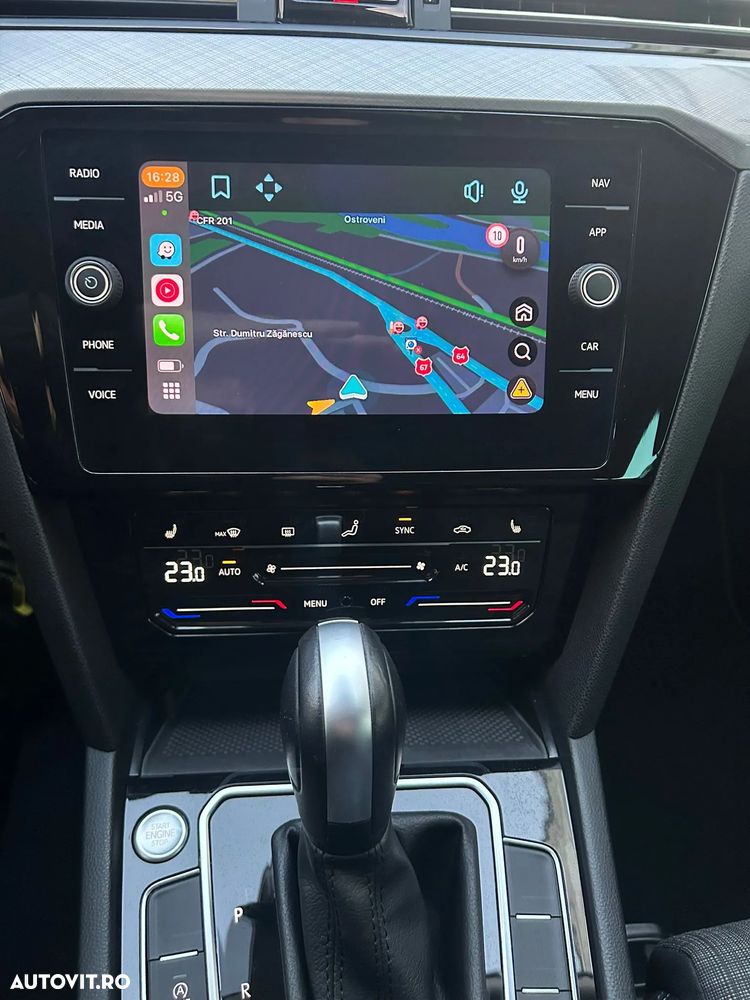 Volkswagen Passat Variant 2.0 TDI SCR DSG Comfortline - 13